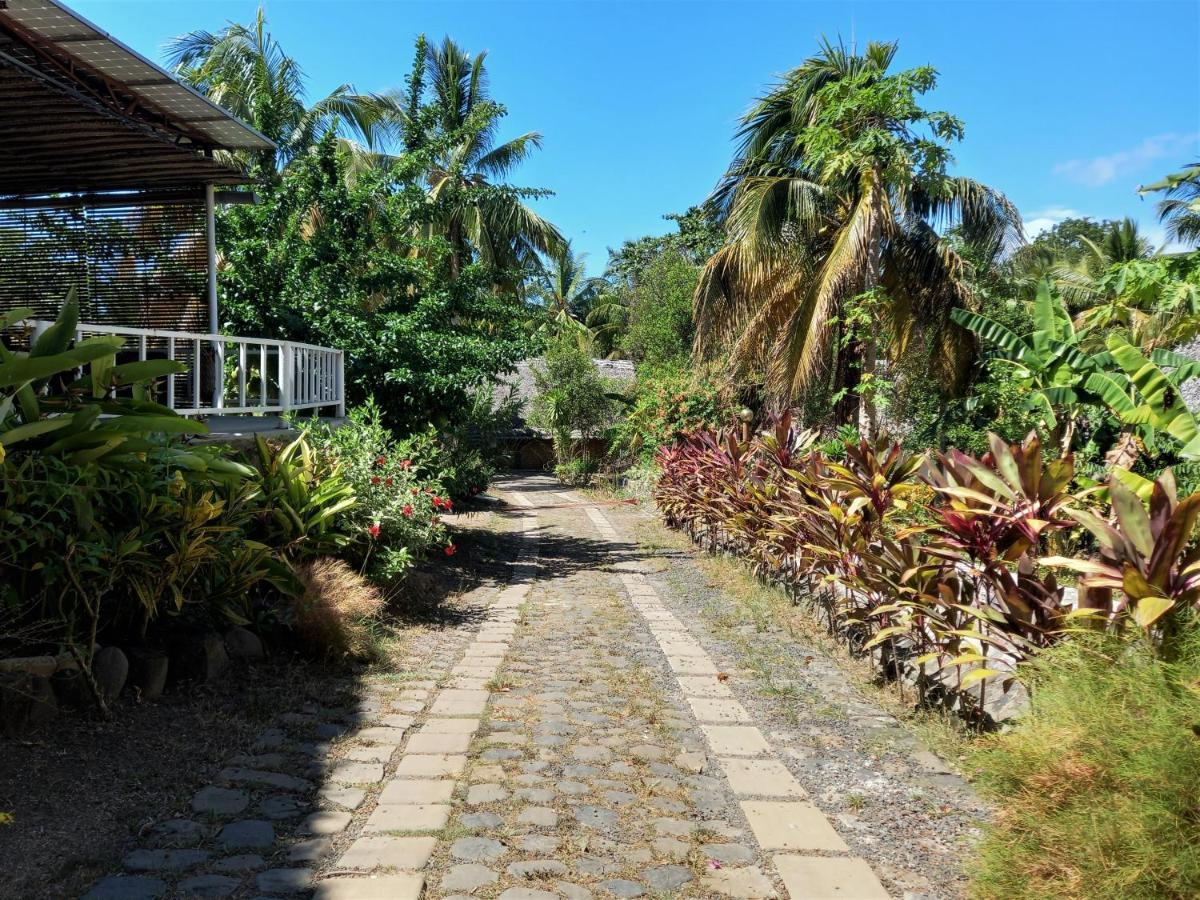 Moheli Laka Lodge Nioumachoua エクステリア 写真
