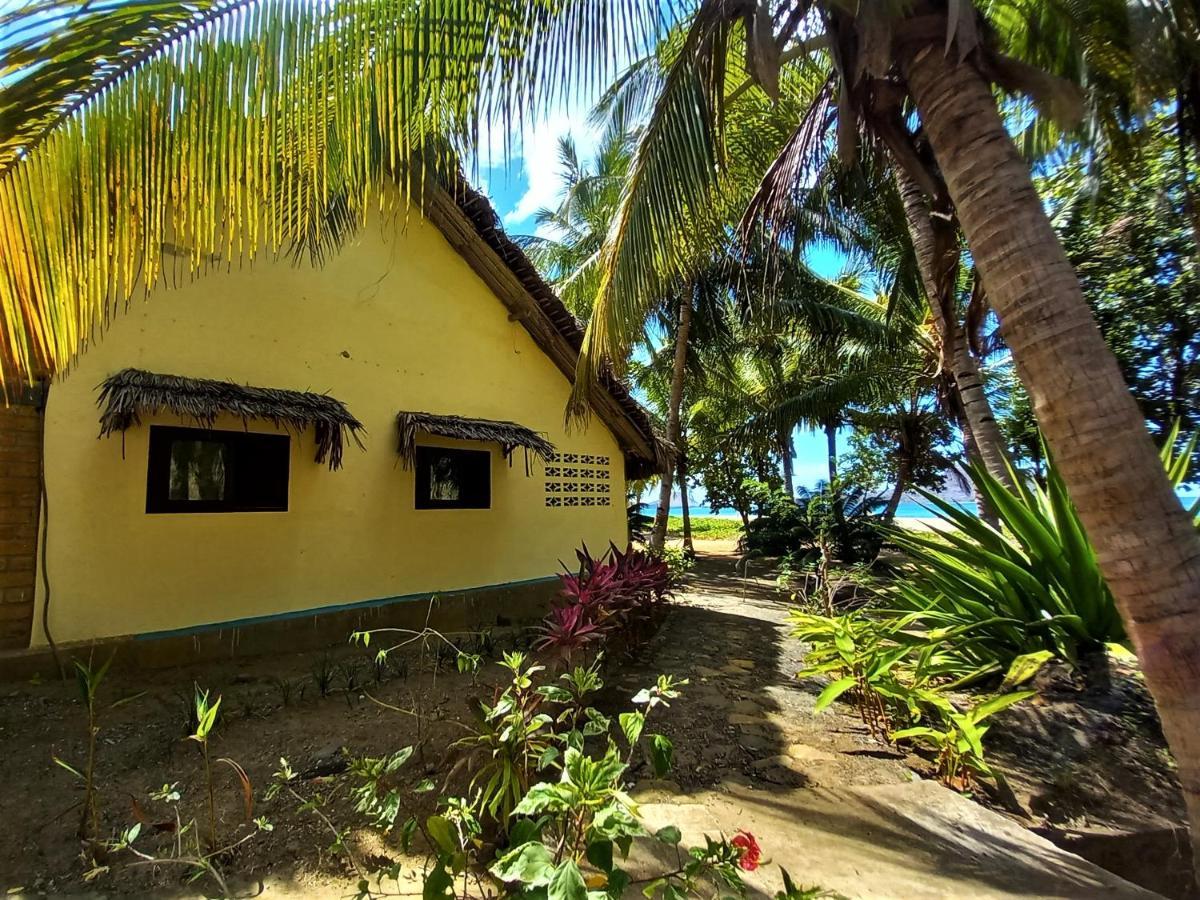 Moheli Laka Lodge Nioumachoua エクステリア 写真